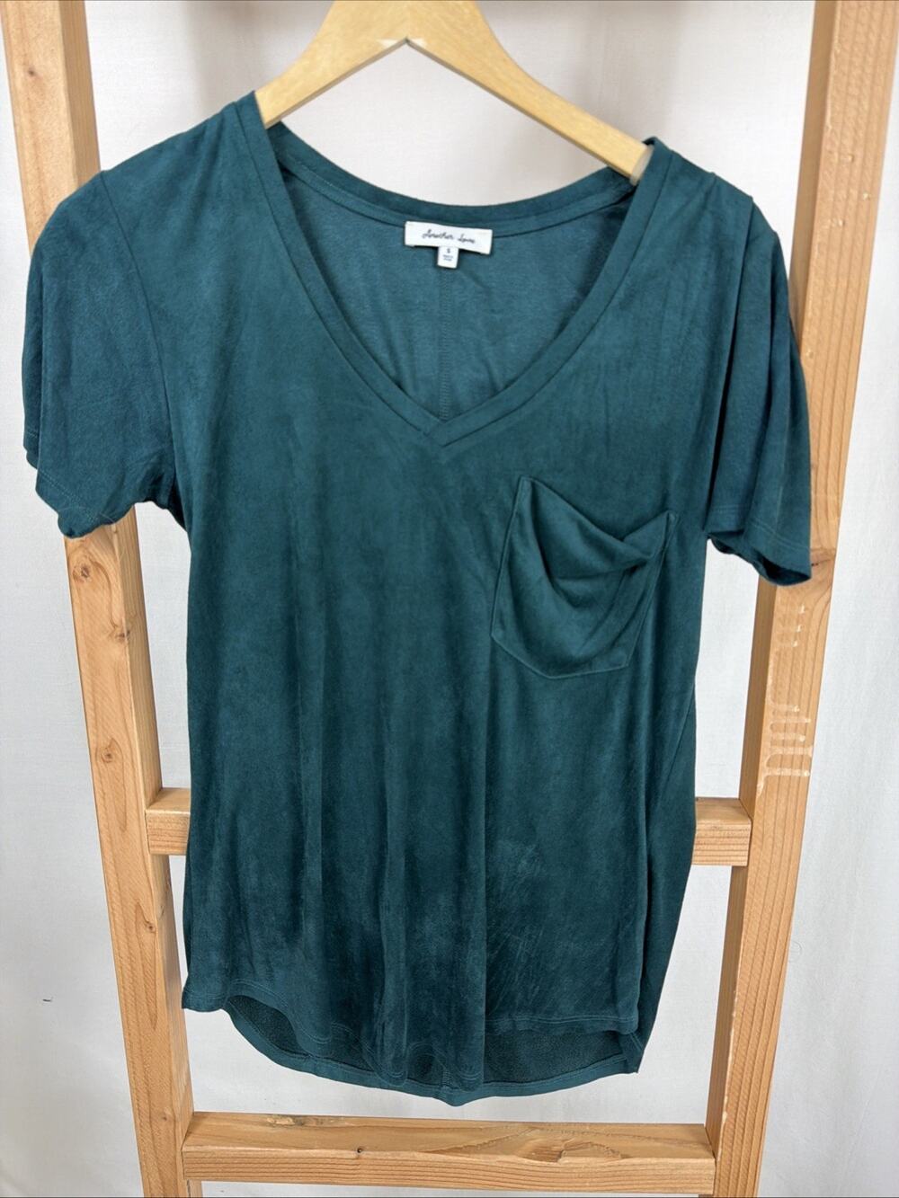NWT Dear John Another Love Green Pocket VNeck Short Sleeve Shirt #1080 Size SM